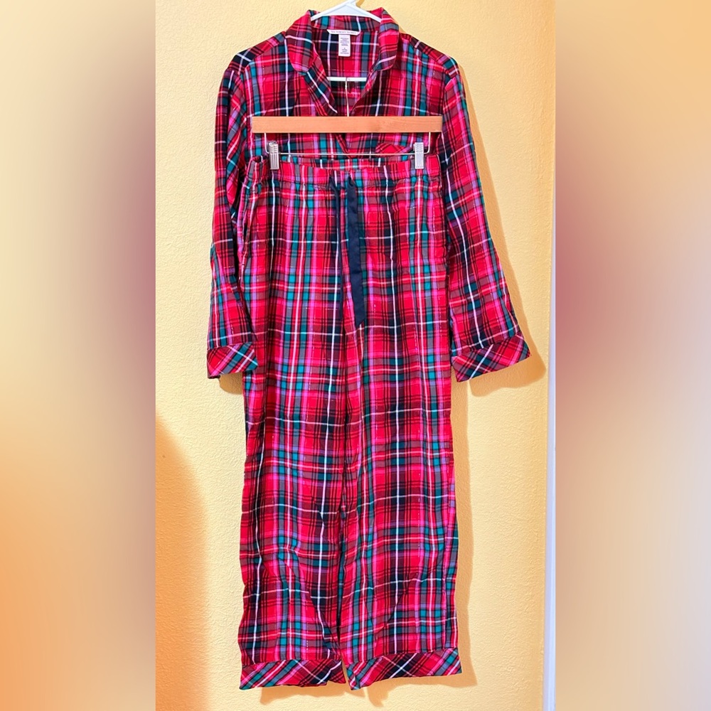 Victoria’s Secret Flannel Pajama Set Red Plaid Button Front Top Pants Size M